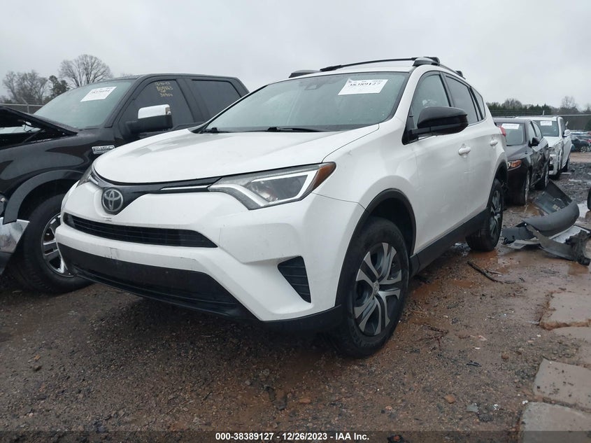 VIN 2T3ZFREV9HW334615 2017 TOYOTA RAV4 LE
