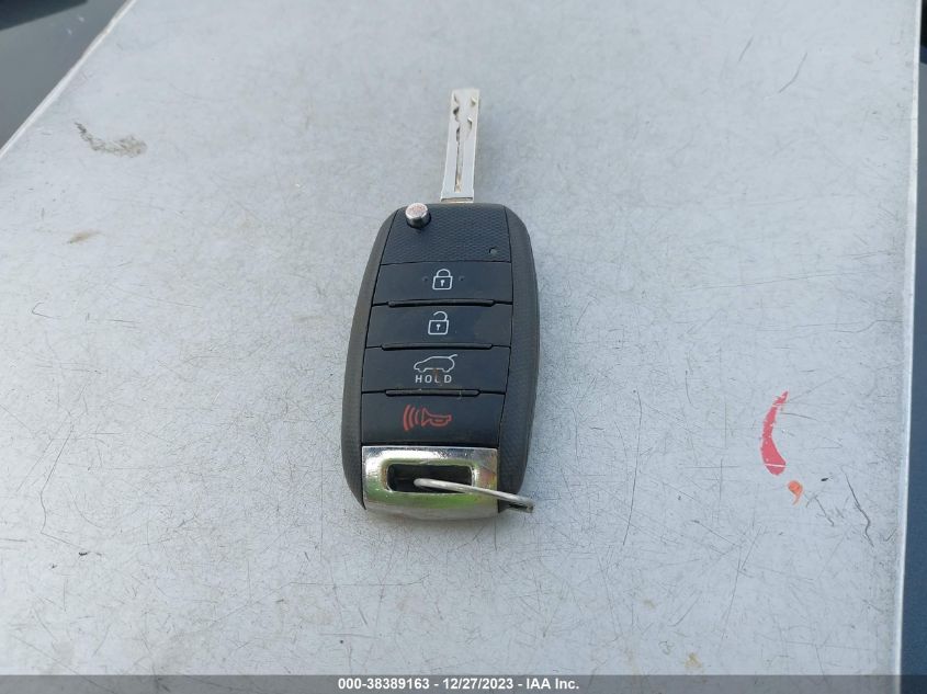 2014 KIA SOUL + - KNDJP3A56E7740131