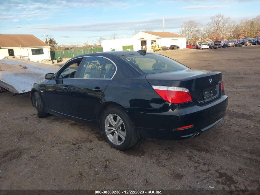 WBANV13549C151405 | 2009 BMW 528I