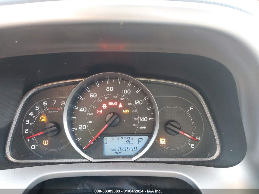 2014 TOYOTA RAV4 XLE - 2T3WFREV2EW075674