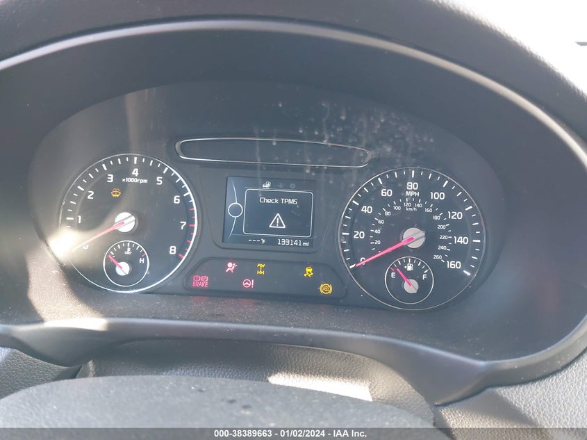 VIN 5XYPGDA39HG192678 2017 KIA SORENTO LX/L