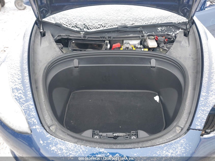 VIN 5YJ3E1EB9KF392138 2019 TESLA MODEL 3