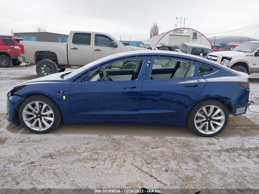 VIN 5YJ3E1EB9KF392138 2019 TESLA MODEL 3