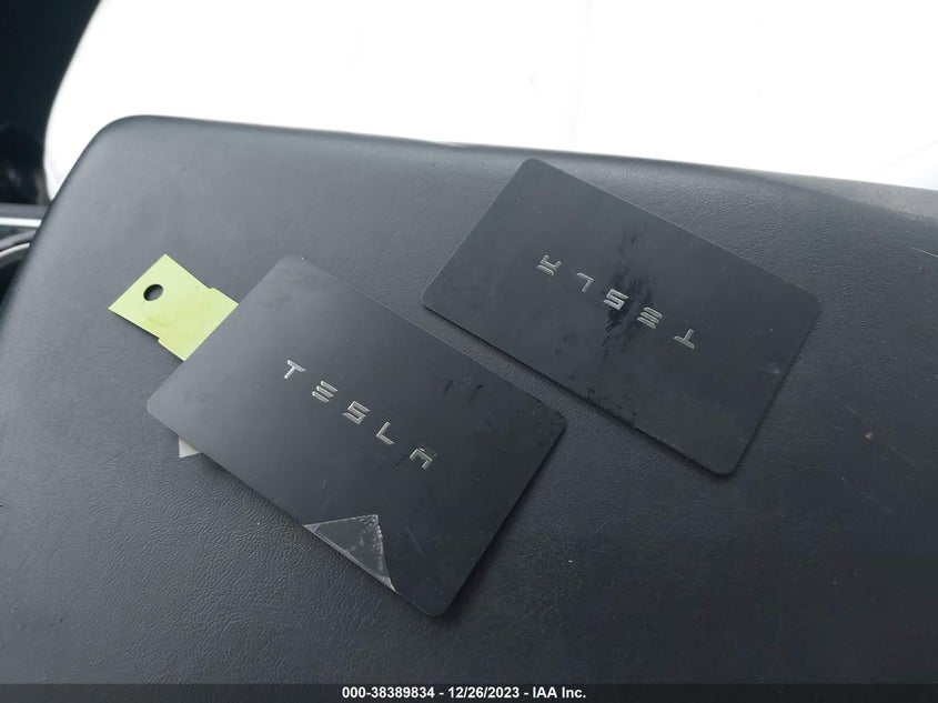 VIN 5YJ3E1EB9KF392138 2019 TESLA MODEL 3