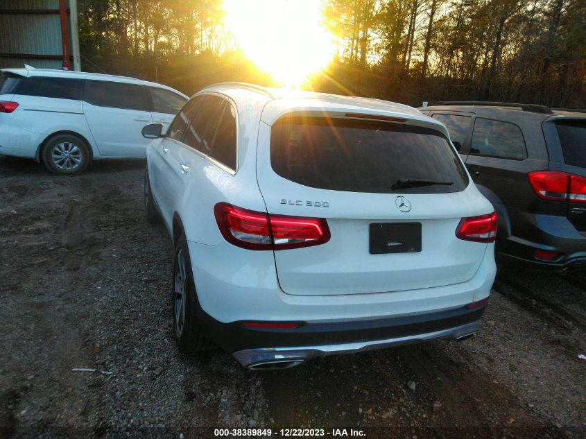 2016 MERCEDES-BENZ GLC 300 - WDC0G4JB8GF030464
