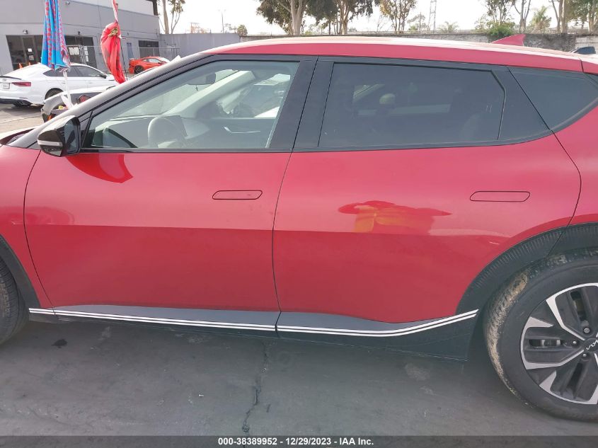 2022 KIA EV6 LIGHT/WIND/GT LINE - KNDC34LA5N5071088