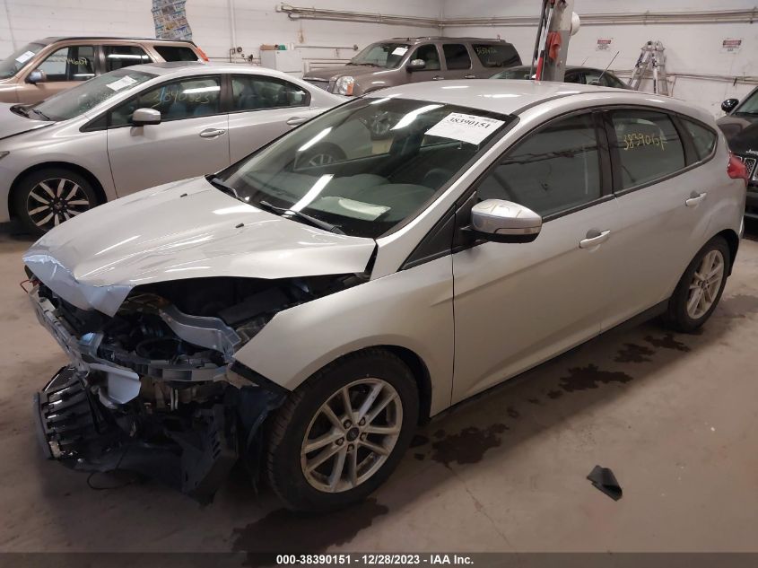 2015 FORD FOCUS SE - 1FADP3K2XFL220725