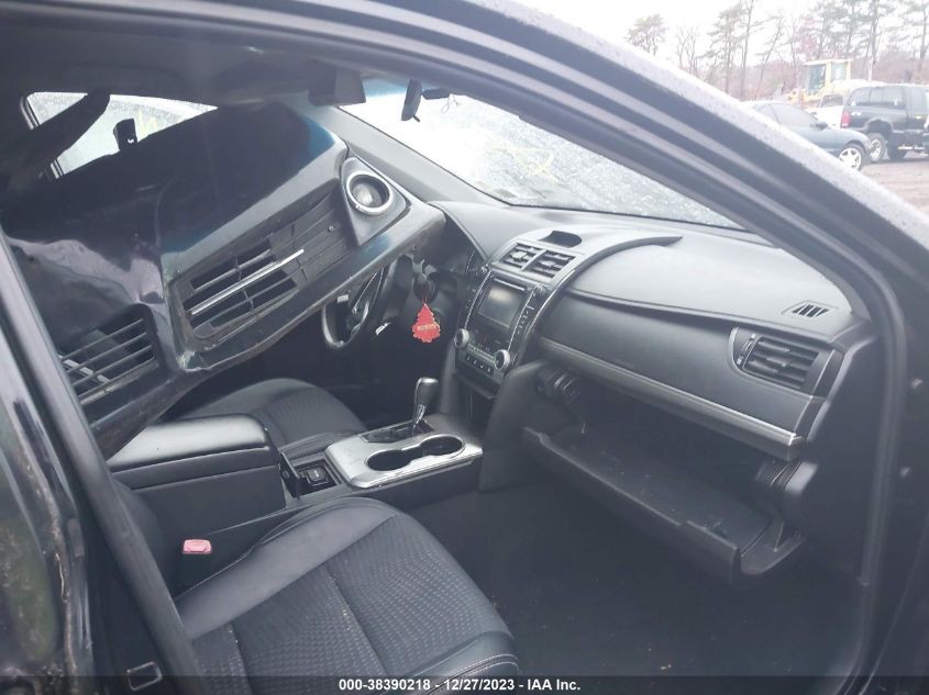 2013 TOYOTA CAMRY SE - 4T1BF1FK0DU699811