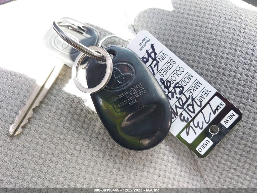5TDZK3DC8DS282026 2013 TOYOTA SIENNA - Image 11