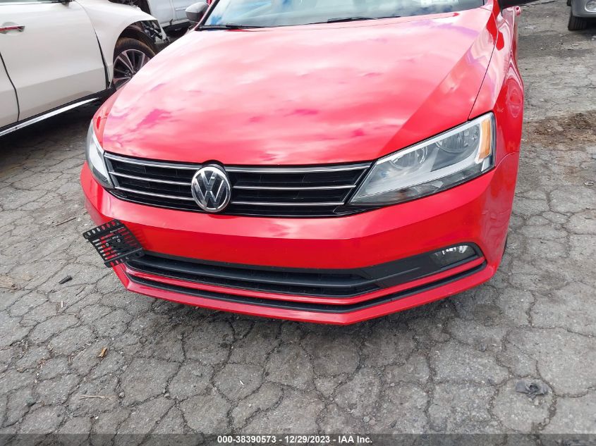 2016 VOLKSWAGEN JETTA 1.8T SPORT - 3VWD17AJ0GM226638