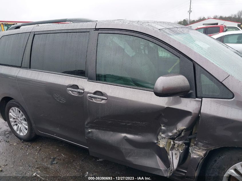 2017 TOYOTA SIENNA XLE/LIMITED - 5TDYZ3DC3HS864077