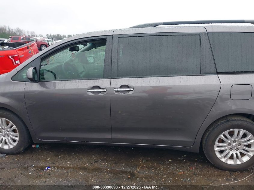 2017 TOYOTA SIENNA XLE/LIMITED - 5TDYZ3DC3HS864077