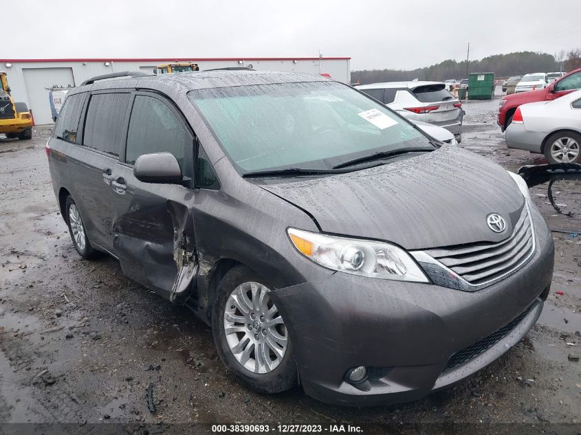 2017 TOYOTA SIENNA XLE/LIMITED - 5TDYZ3DC3HS864077