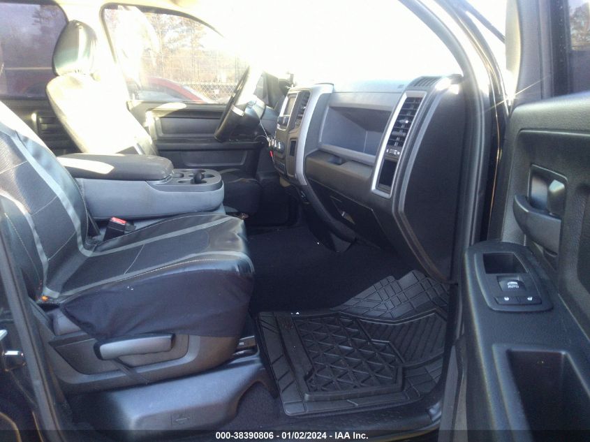 2019 RAM 1500 CLASSIC TRADESMAN - 1C6RR6FT2KS515971