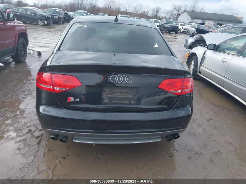 WAUBGAFL8BA024133 | 2011 AUDI S4