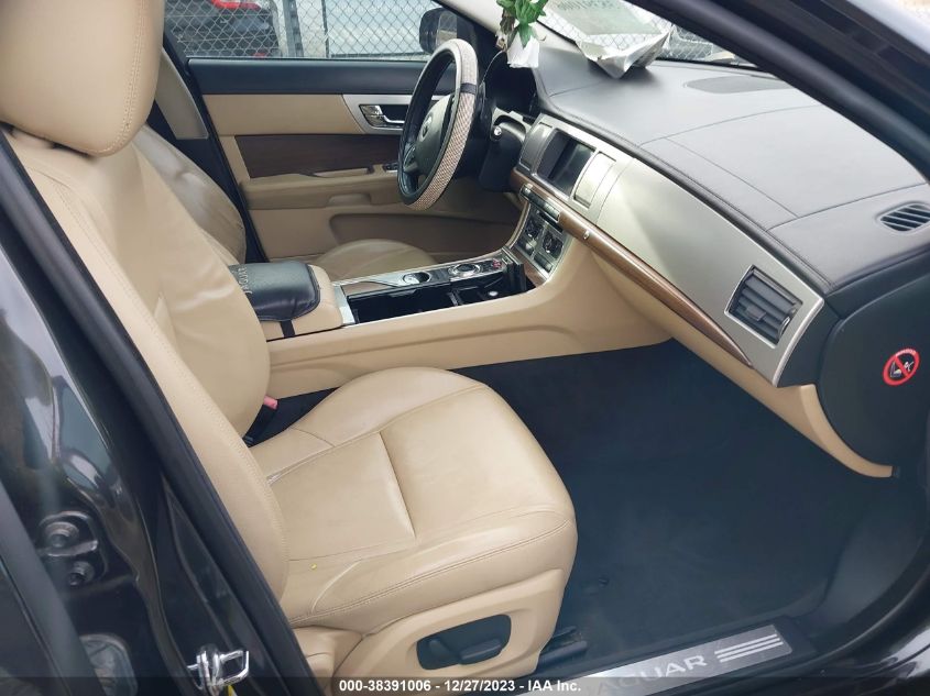 2014 JAGUAR XF I4 T - SAJWA0ES5EPU23416