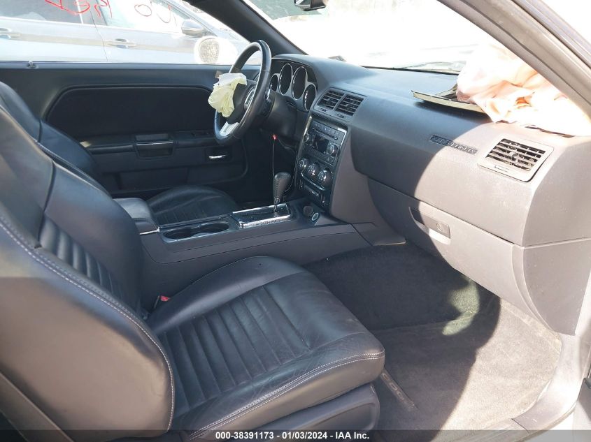 2013 DODGE CHALLENGER SXT - 2C3CDYAG2DH520010