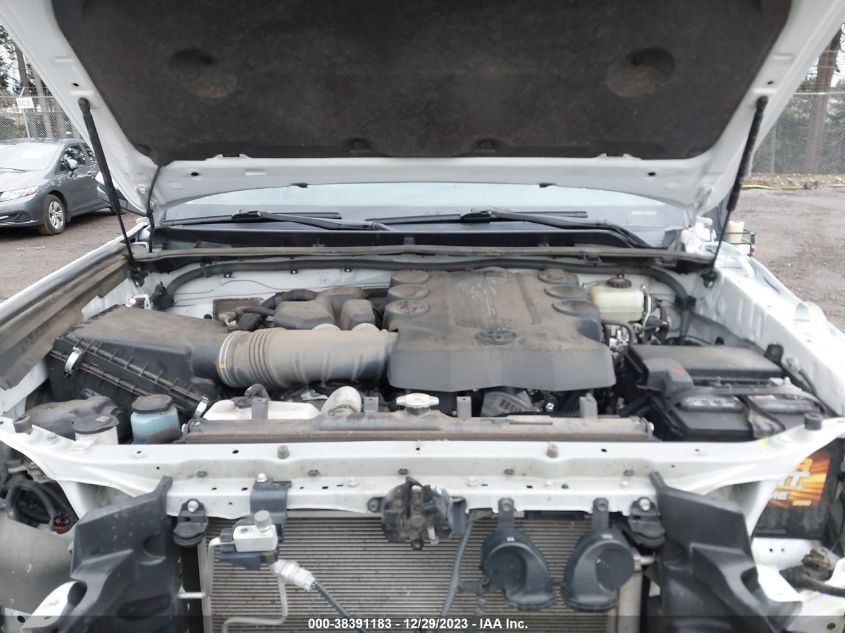 2019 TOYOTA 4RUNNER SR5 PREMIUM - JTEBU5JR0K5691037