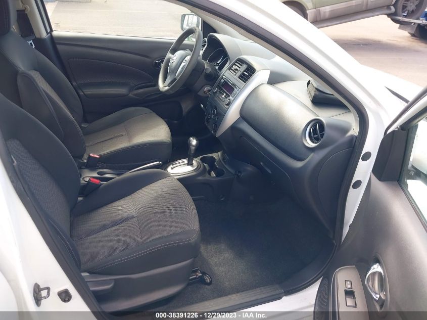 2017 NISSAN VERSA 1.6 SV - 3N1CN7AP6HL804923