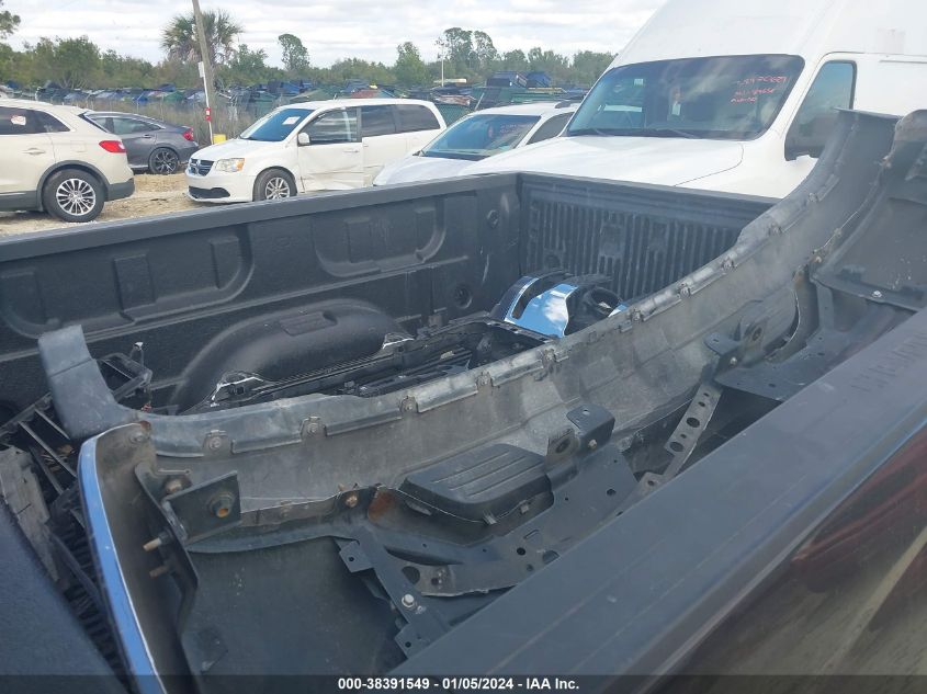 2018 CHEVROLET SILVERADO 1500 1LT - 1GCRCREC1JZ157183