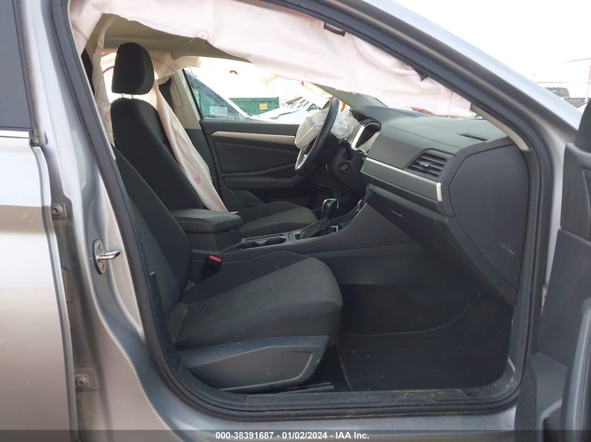 VIN 3VWC57BU7KM255801 2019 VOLKSWAGEN JETTA S/SE/R-LINE