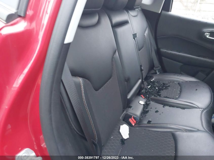 2020 JEEP COMPASS LATITUDE 4X4 - 3C4NJDBB8LT241031