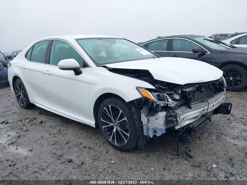 2020 TOYOTA CAMRY SE/SE NIGHT SHADE - 4T1G11AK2LU931240