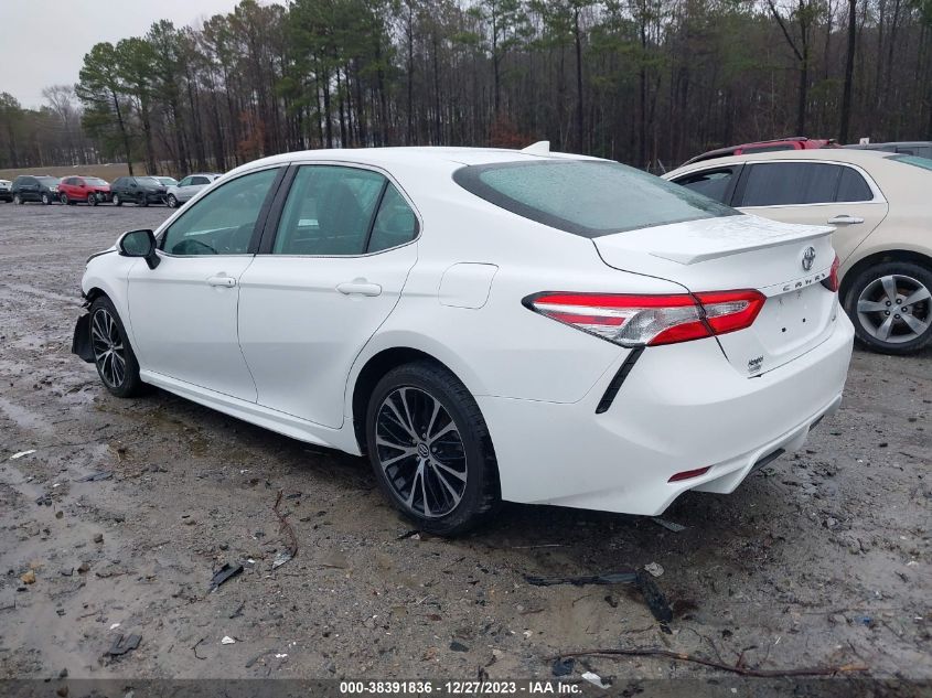 2020 TOYOTA CAMRY SE/SE NIGHT SHADE - 4T1G11AK2LU931240