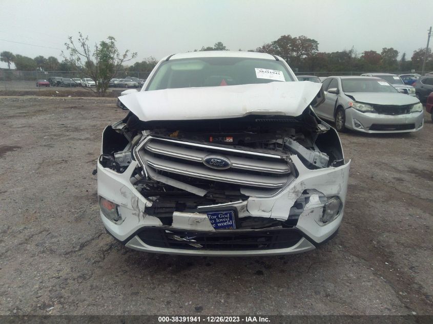 2019 FORD ESCAPE SE - 1FMCU0GD1KUC49022