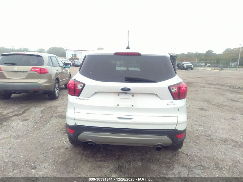 2019 FORD ESCAPE SE - 1FMCU0GD1KUC49022