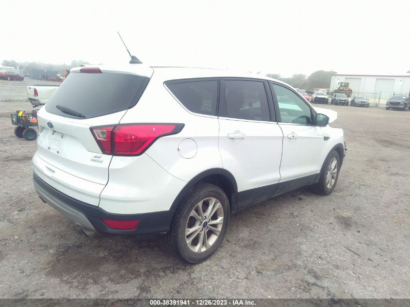 2019 FORD ESCAPE SE - 1FMCU0GD1KUC49022