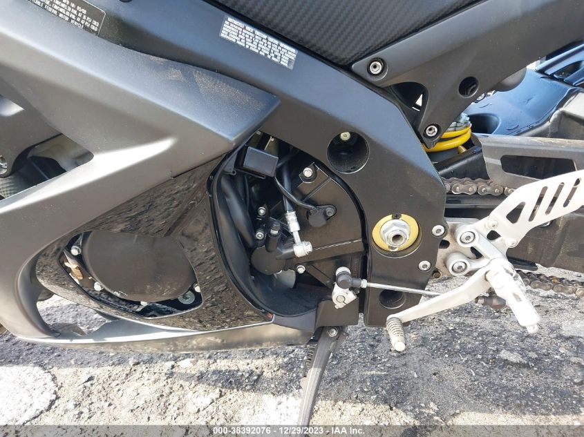 2008 SUZUKI GSX-R1000 JS1GT77A982107474
