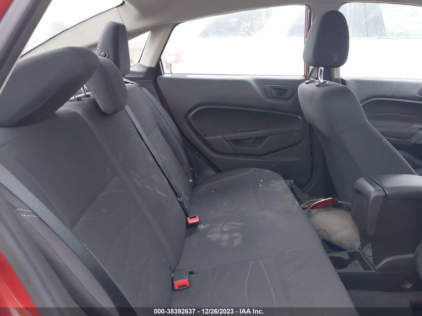 VIN 3FADP4BJ7KM104369 2019 FORD FIESTA SE