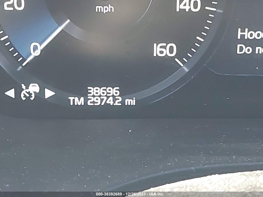 VIN LYV102RM5JB101321 2018 VOLVO XC60 T5 R-DESIGN