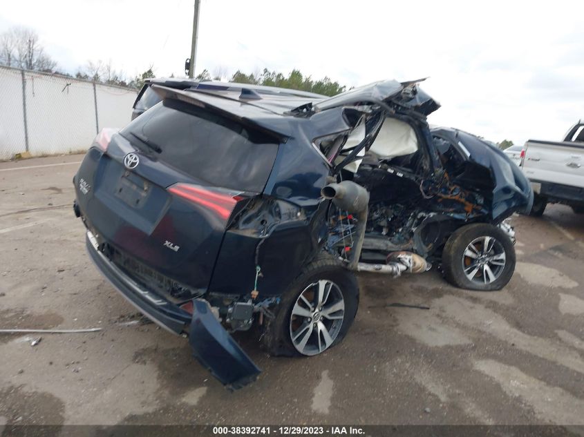 2018 TOYOTA RAV4 ADVENTURE/XLE - JTMWFREV7JJ723289