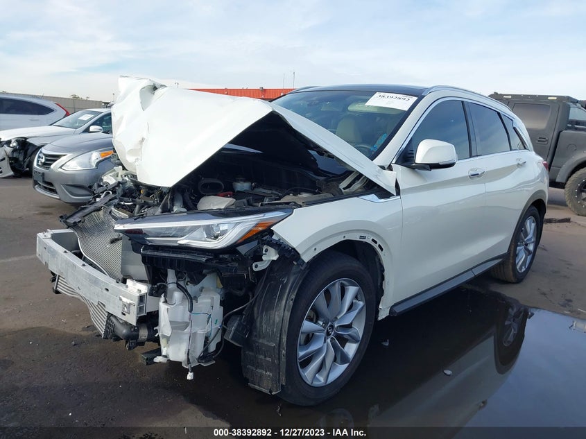 VIN 3PCAJ5M1XKF147562 2019 INFINITI QX50 LUXE