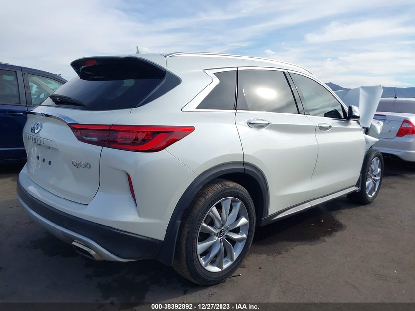 VIN 3PCAJ5M1XKF147562 2019 INFINITI QX50 LUXE