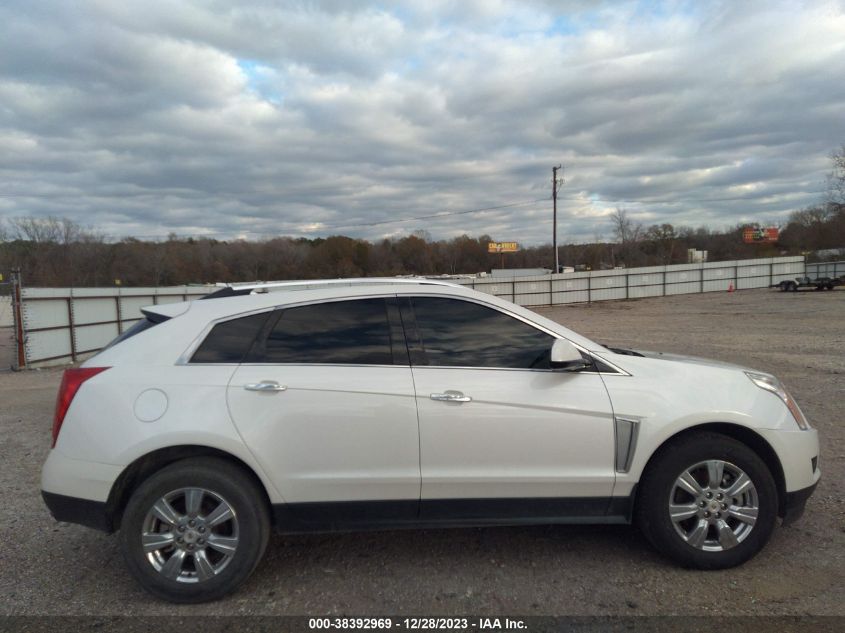 2015 CADILLAC SRX LUXURY COLLECTION - 3GYFNBE38FS615921