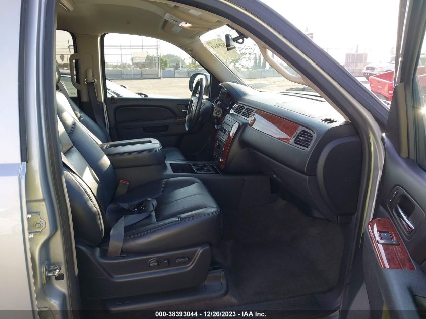 2013 CHEVROLET TAHOE LT - 1GNSCBE08DR193592