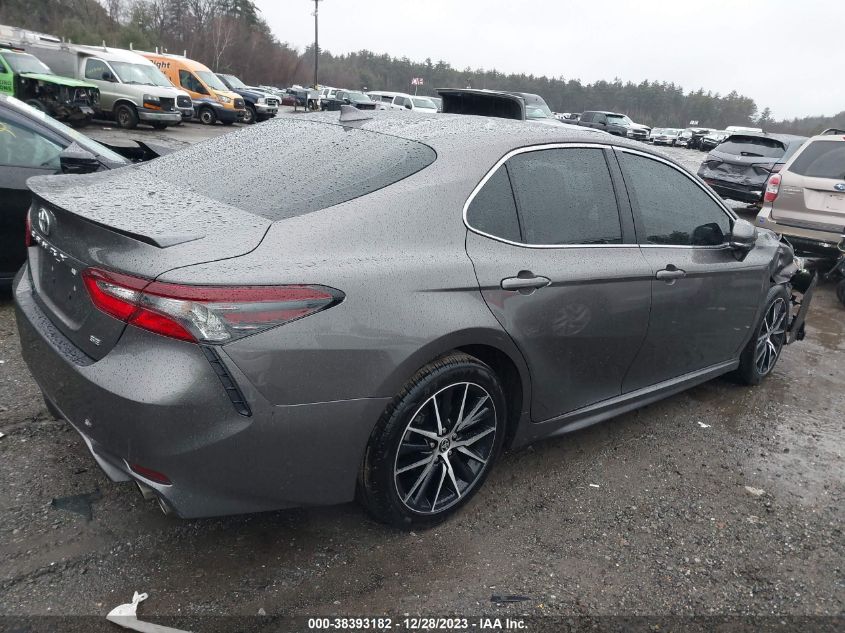 2022 TOYOTA CAMRY SE/SE NIGHT SHADE - 4T1G11AK5NU681737