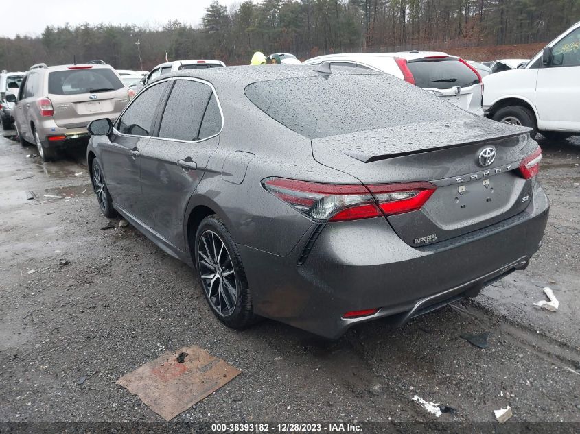 2022 TOYOTA CAMRY SE/SE NIGHT SHADE - 4T1G11AK5NU681737