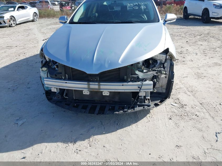 2014 LINCOLN MKZ - 3LN6L2GK2ER828901