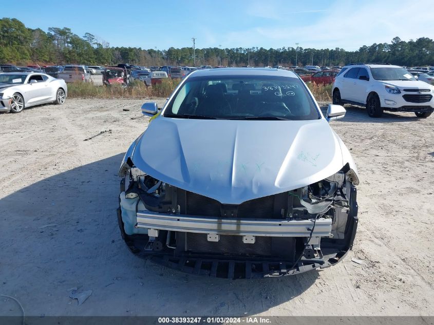 2014 LINCOLN MKZ - 3LN6L2GK2ER828901