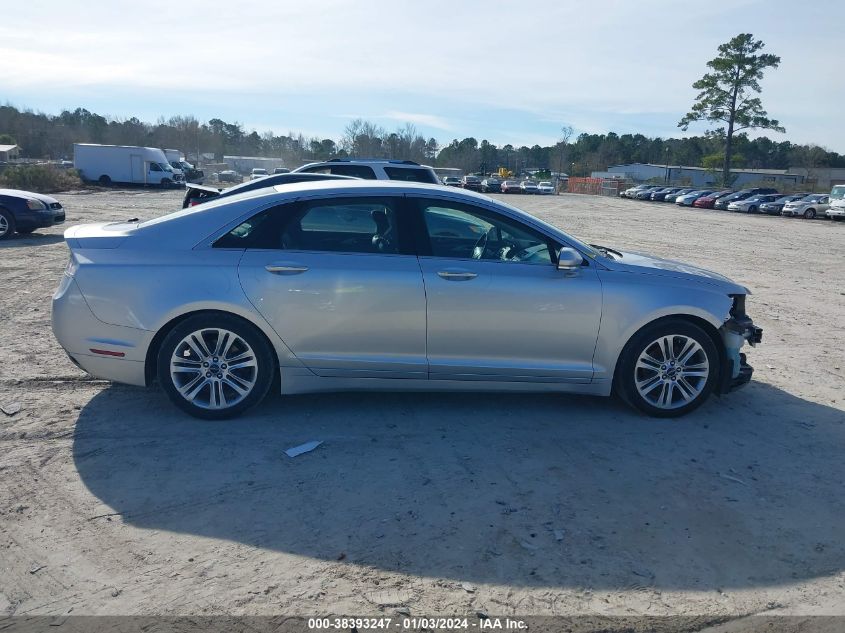 2014 LINCOLN MKZ - 3LN6L2GK2ER828901