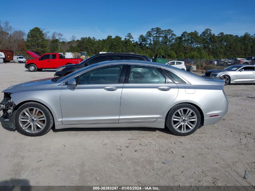 2014 LINCOLN MKZ - 3LN6L2GK2ER828901
