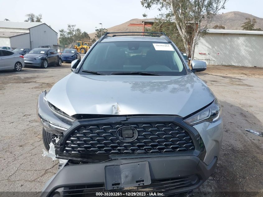 2022 TOYOTA COROLLA CROSS LE - 7MUCAABG4NV010664