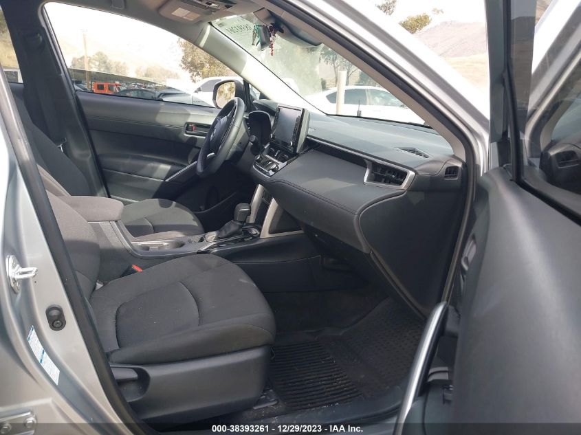 2022 TOYOTA COROLLA CROSS LE - 7MUCAABG4NV010664