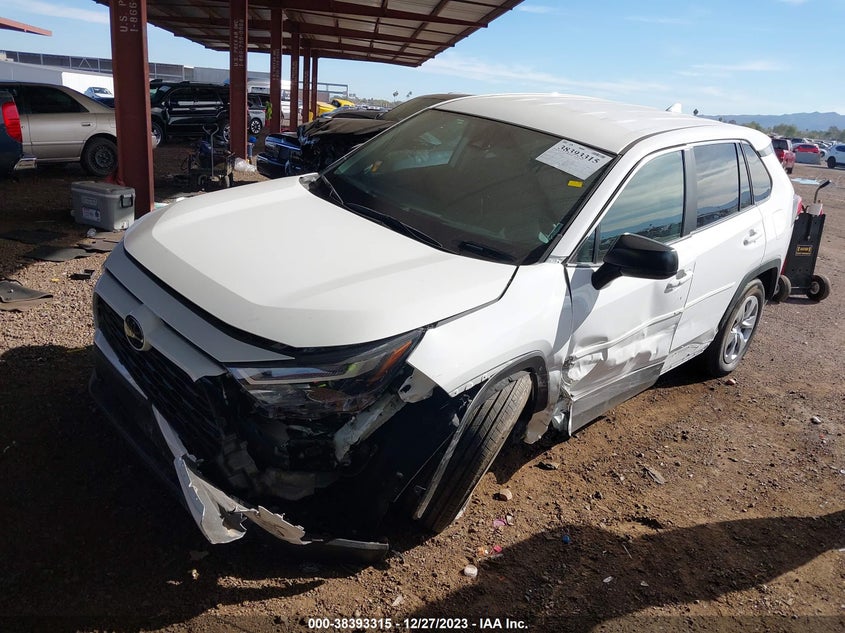 VIN 2T3H1RFV2PW261269 2023 TOYOTA RAV4 LE