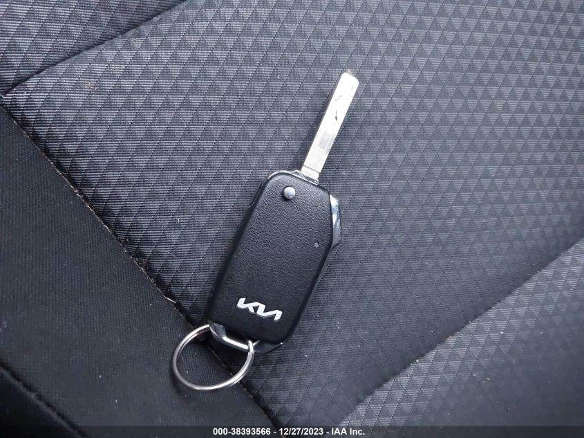 2023 KIA SOUL LX/S - KNDJ23AU2P7891377