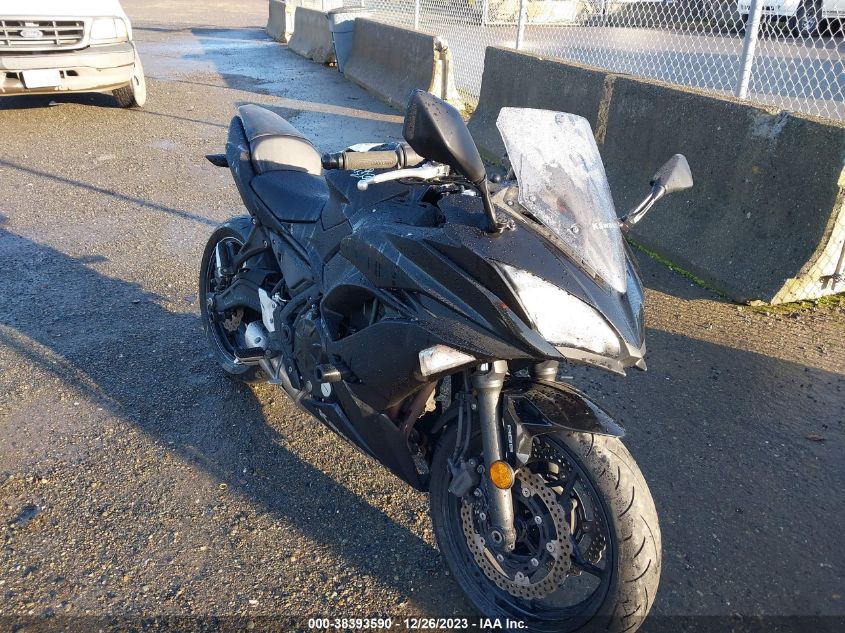 2017 KAWASAKI EX650 F - JKAEXEK11HDA07156